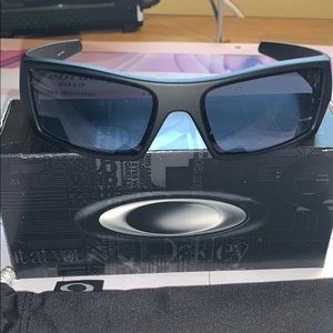 Oakley High Definition Optics Sunglasses Used